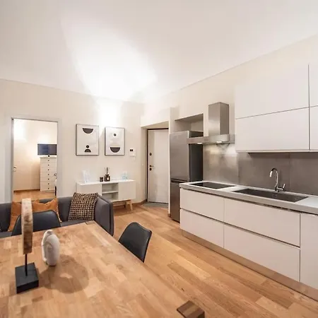 Grand Palace -centro Storico Appartamento *