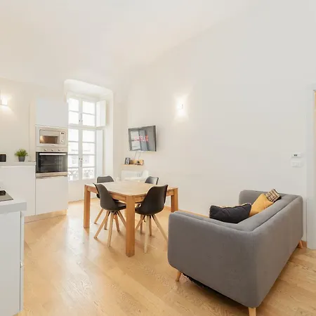Trilo 2br Palazzo Reale Turyn